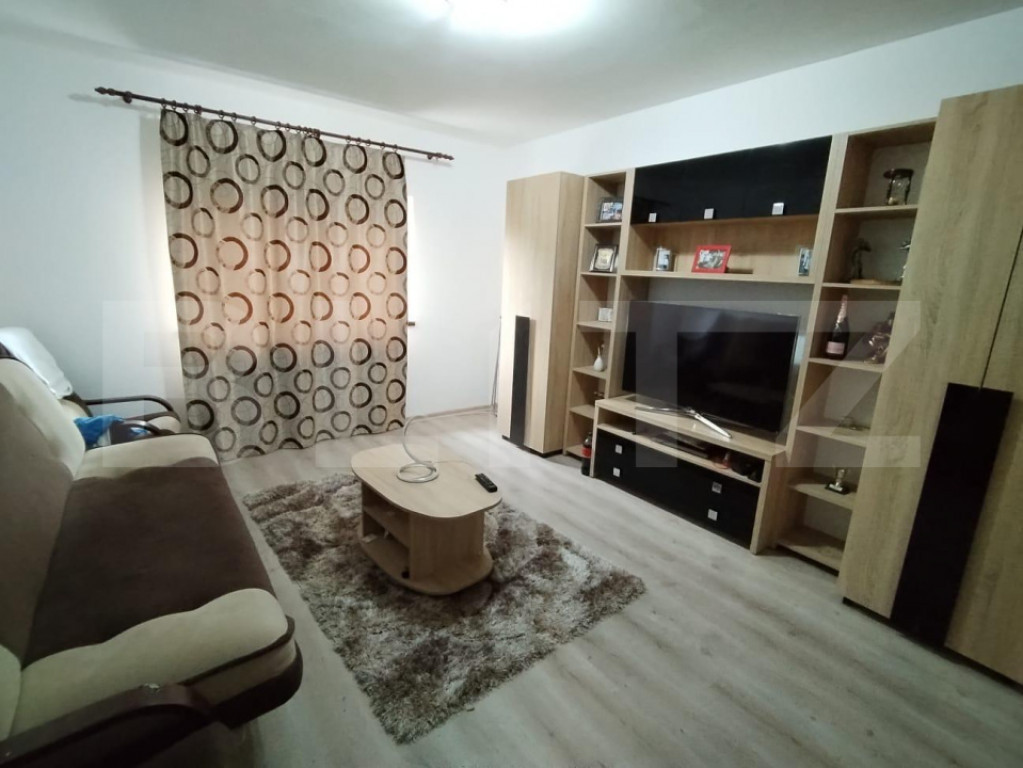 Apartament 2 camere decomandat, 53 mp, 2 parcări, zona Popa