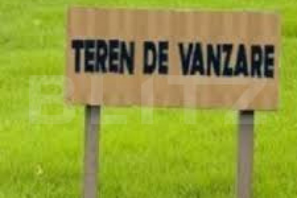 Casa individuala de vanzare Utvin 720mp teren hala de depozi