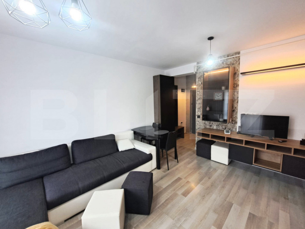 Studio modern complet mobilat și utilat, parcare inclusă ?