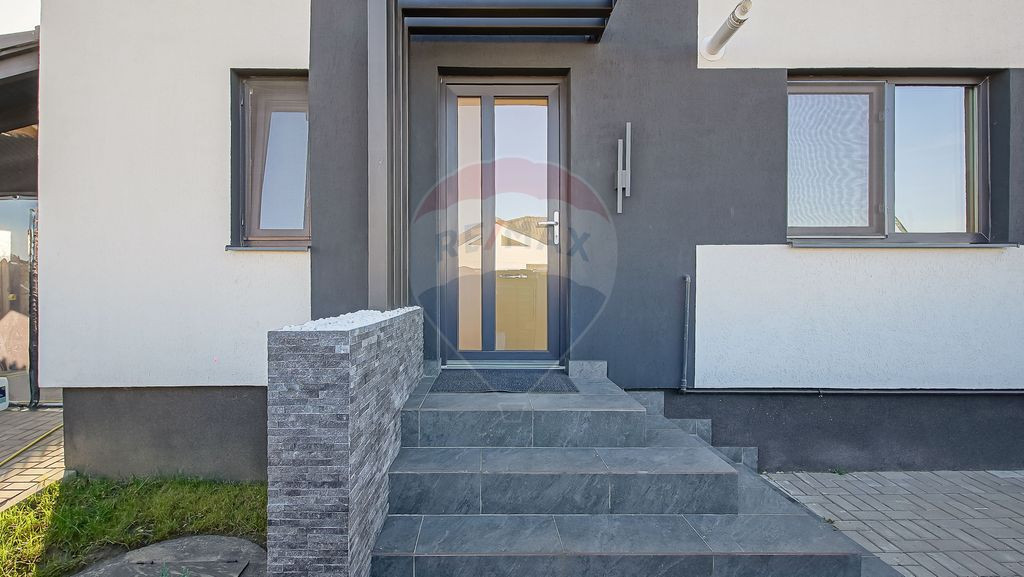Casă smart finisaje premium, 700 mp teren Cartier Izvor ...
