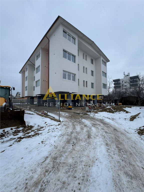 7 Minute Metrou Berceni - Garsoniera Parcare - 61.000eur