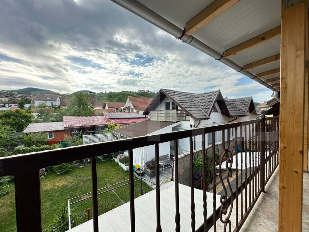 Casă complet renovată, terasă spectaculoasă, zonă lini?