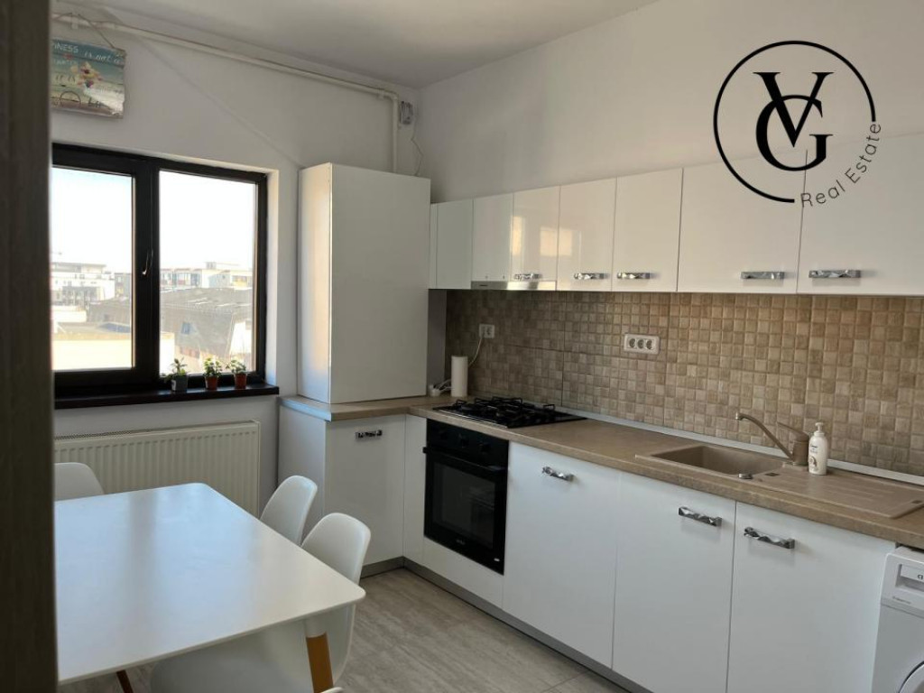 Apartament spatios cu 3 camere + parcare - Tomis Plus