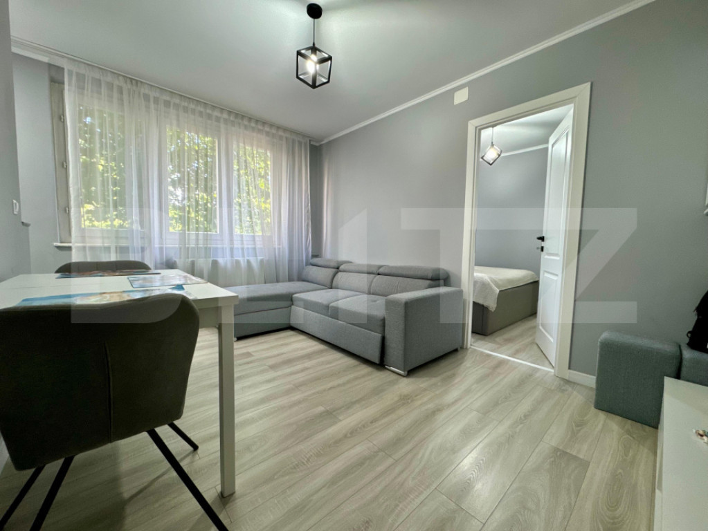 Apartament 2 camere, renovat, etaj 2, zona Aleea Rogerius