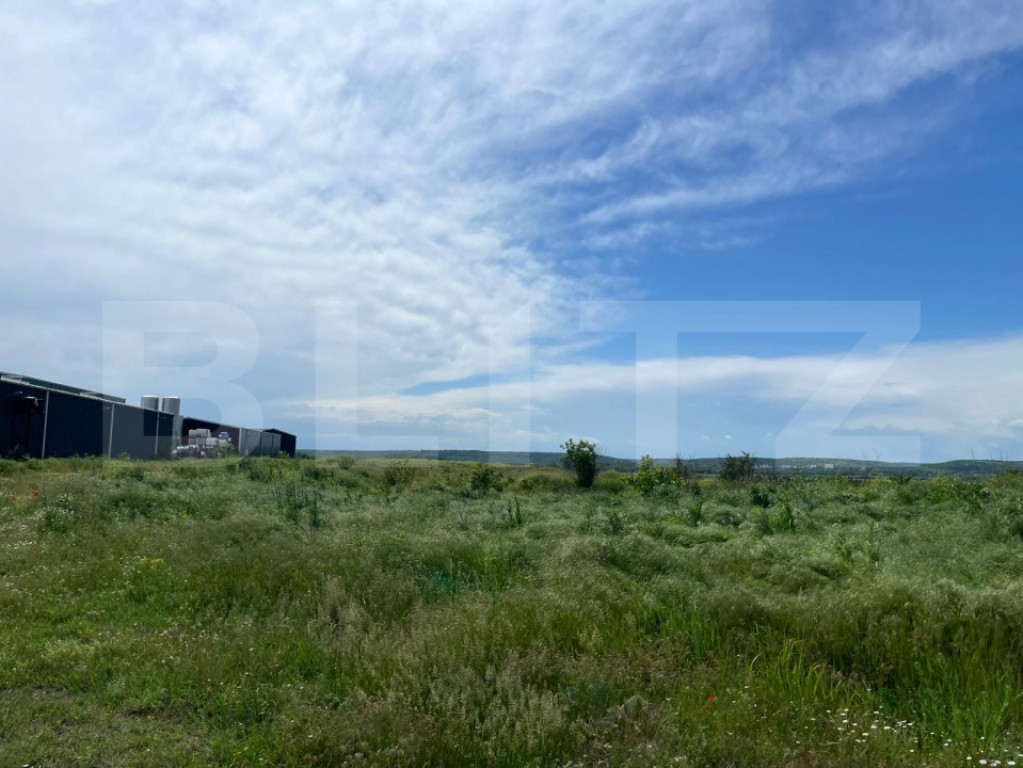 Teren intravilan industrial, 2102 mp, Preajba, zona Solarex