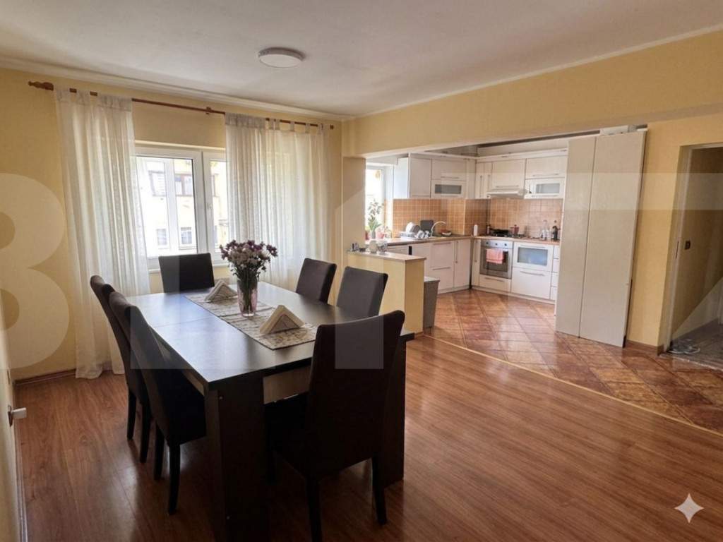 Apartament 4 camere, 78 mp, lift, 2 balcoane – Stadion Mun