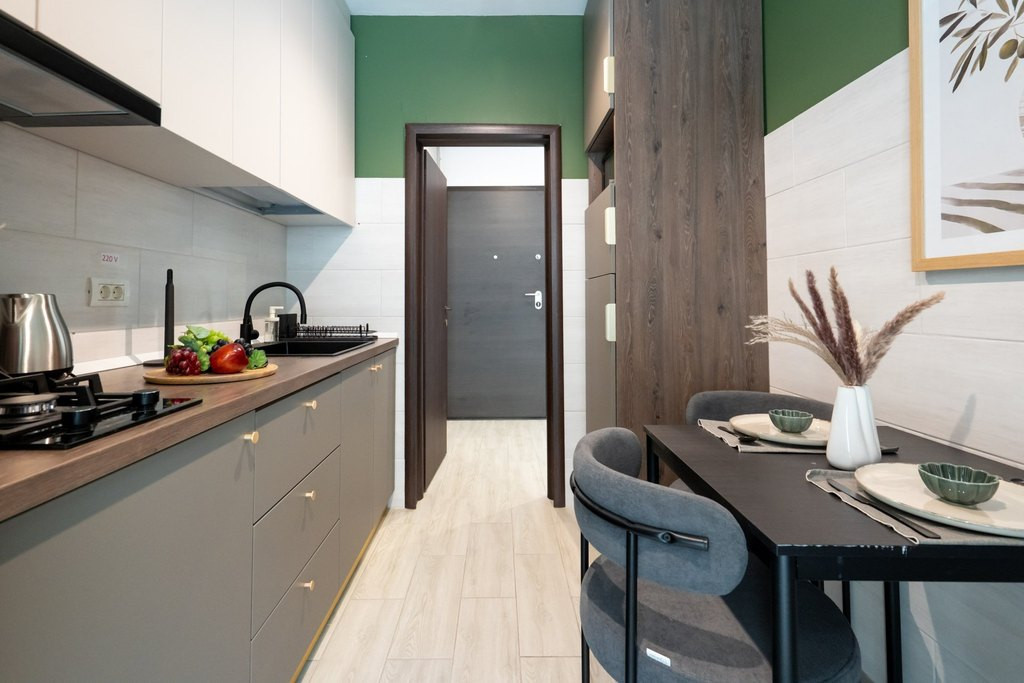 Plaza Residence - prima inchiriere - garsoniera mobilata și