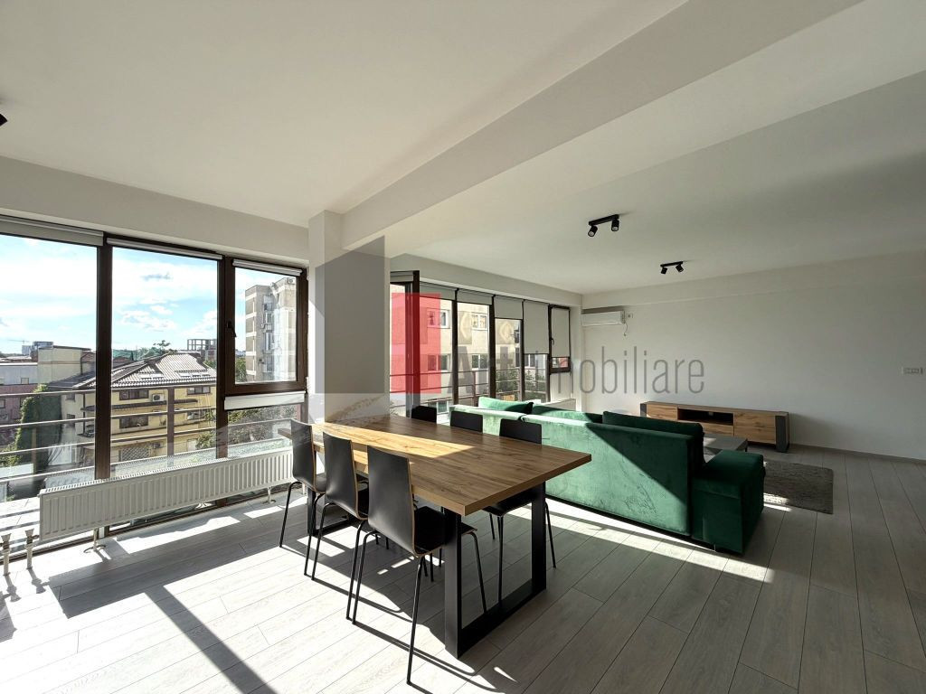 Apartament 3 camere tip Duplex - zona Calea Calarasilor/M...