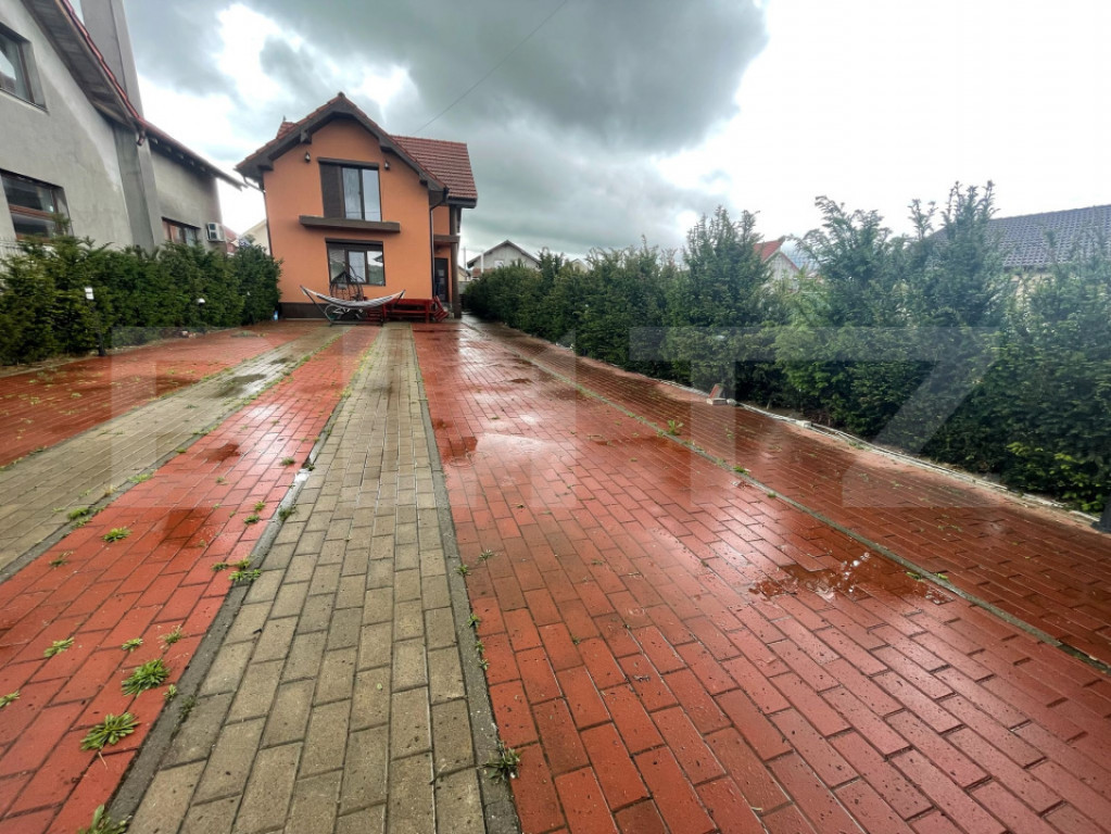 Casa în Oșorhei – eleganță, confort și liniște depli