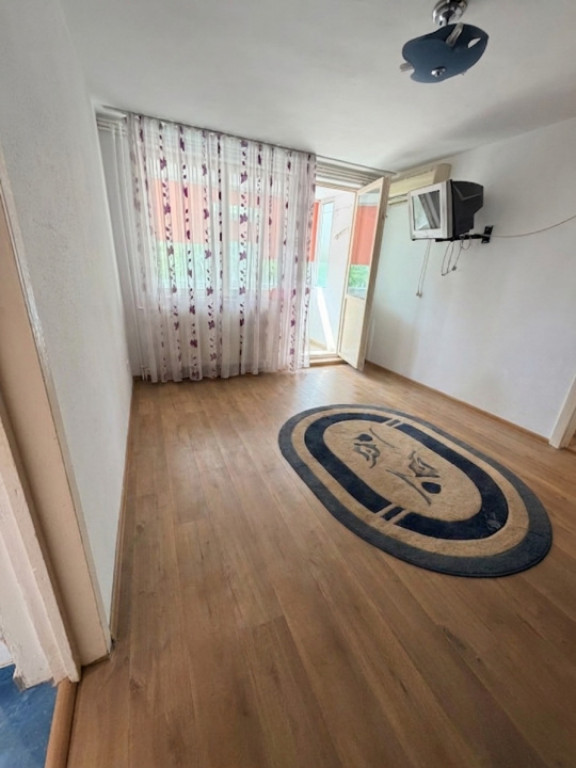 Apartament 2 camere de vanzare in zona Tomis Nord