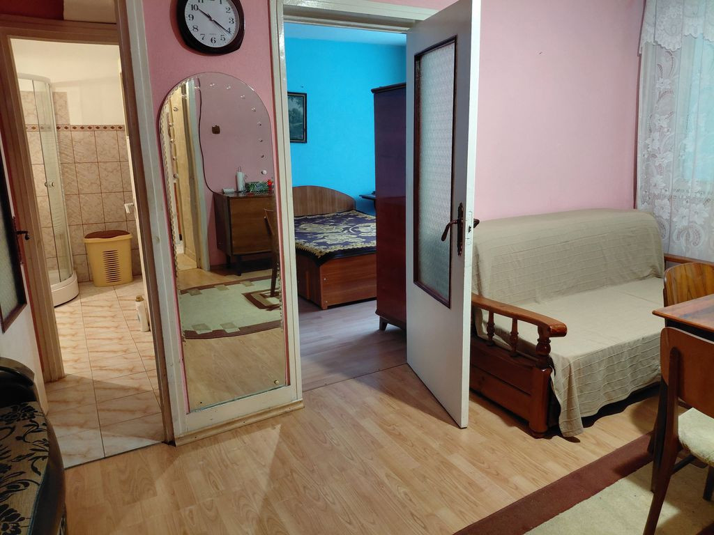 Apartament cu 2 camere Tiglina 1,et.2,strada Saturn zona ...