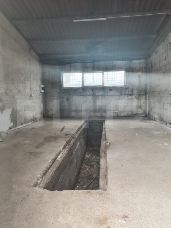 Hală de inchiriat, cu suprafața de 62 mp, Bistrita