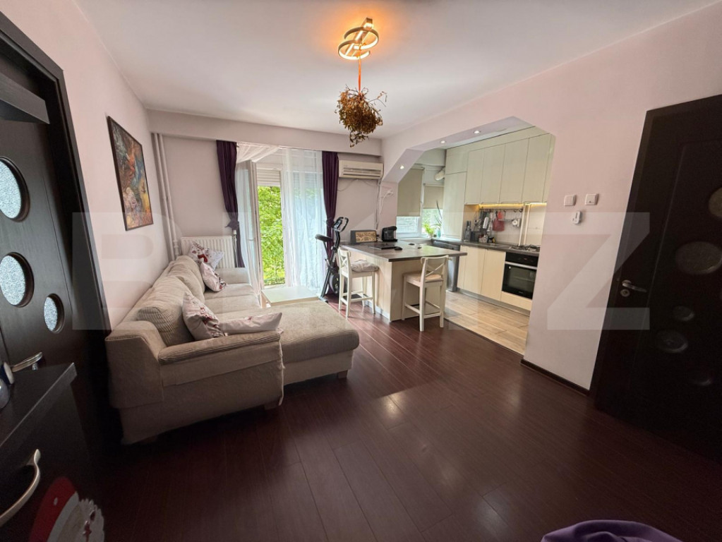 Apartament 4 camere, 70 mp, zona Ultracentral