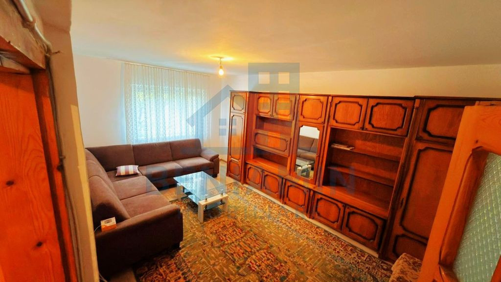 Vanzare apartament 3 camere decomandat | 1 Mai | Spate Ka...