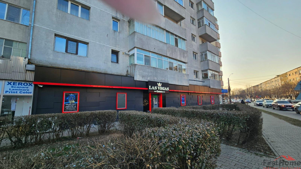 Sp comercial stradal 97 mp, 3 intrari