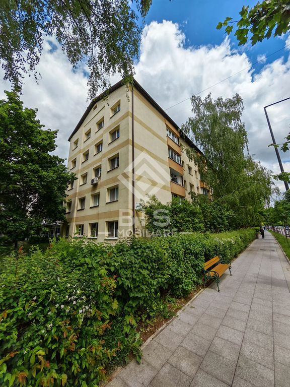 Apartament 3 camere decomandate Etaj 3