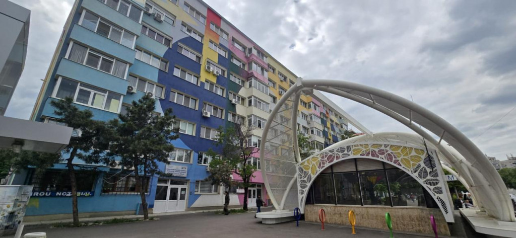Garsonieră de închiriat - La câțiva pași de metrou Nico
