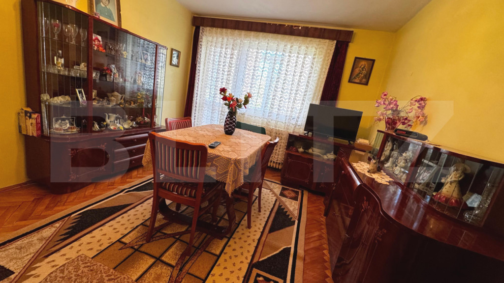 Apartament cu 2 camere, 58 mp utili, zona Cetate