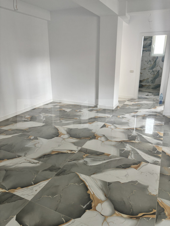 Apartament parter, bloc nou, Gura Humorului