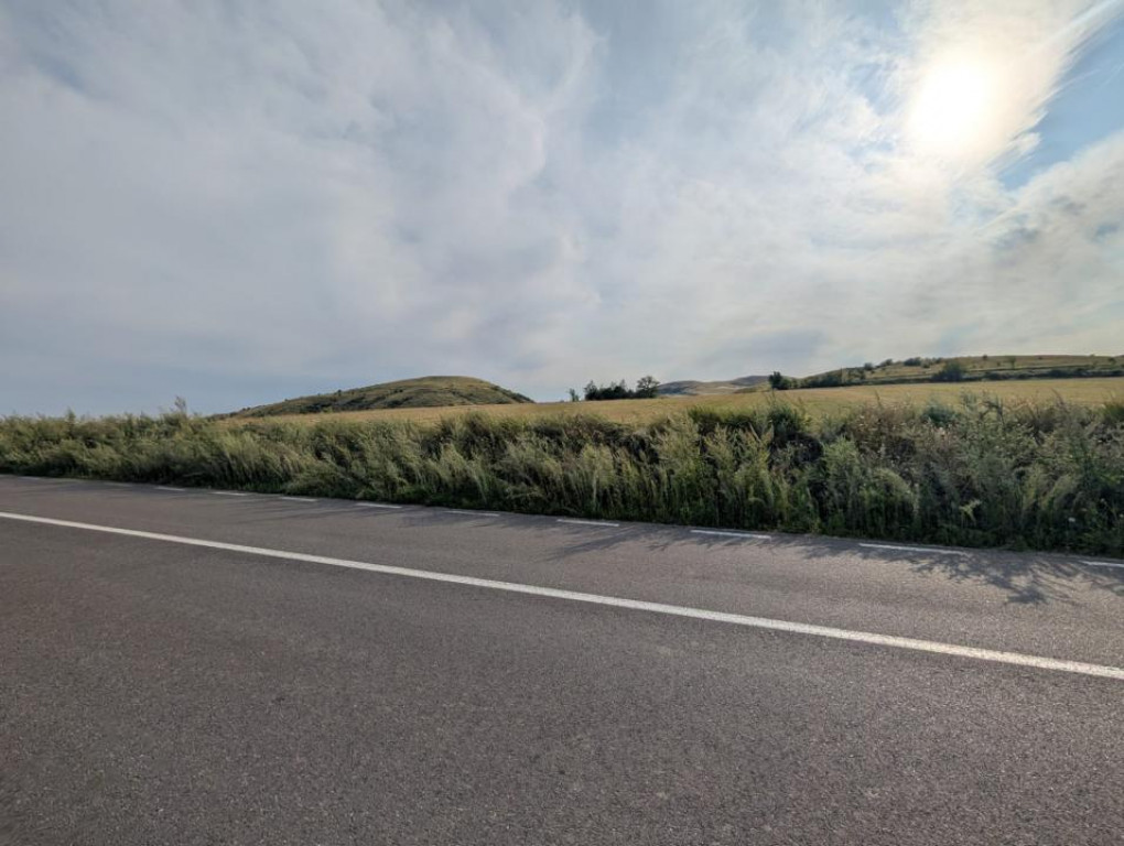 Sărata- lângă Mun. Bacău- 4000 mp- oportunitate investi?