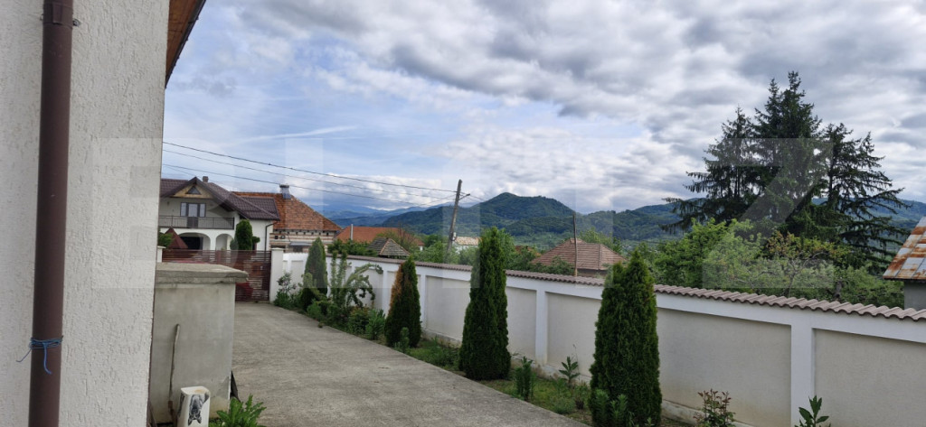 Reședință 142 mp | Livadă pe rod | Teren 2.000 mp | zona