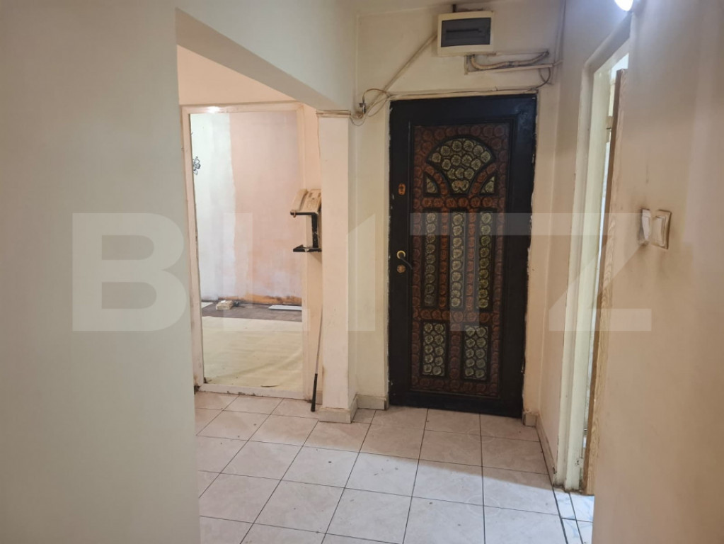 Apartament de vanzare, 92 mp, zona Micro 4