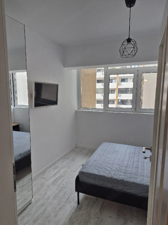 Berceni metrou biruintei 81 studio etaj 3