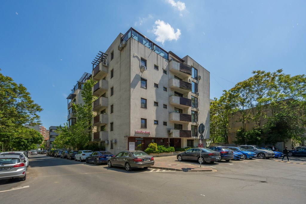 NERVA TRAIAN - PAPAZOGLU, APARTAMENT 2 CAMERE 54 MP, 2013, L