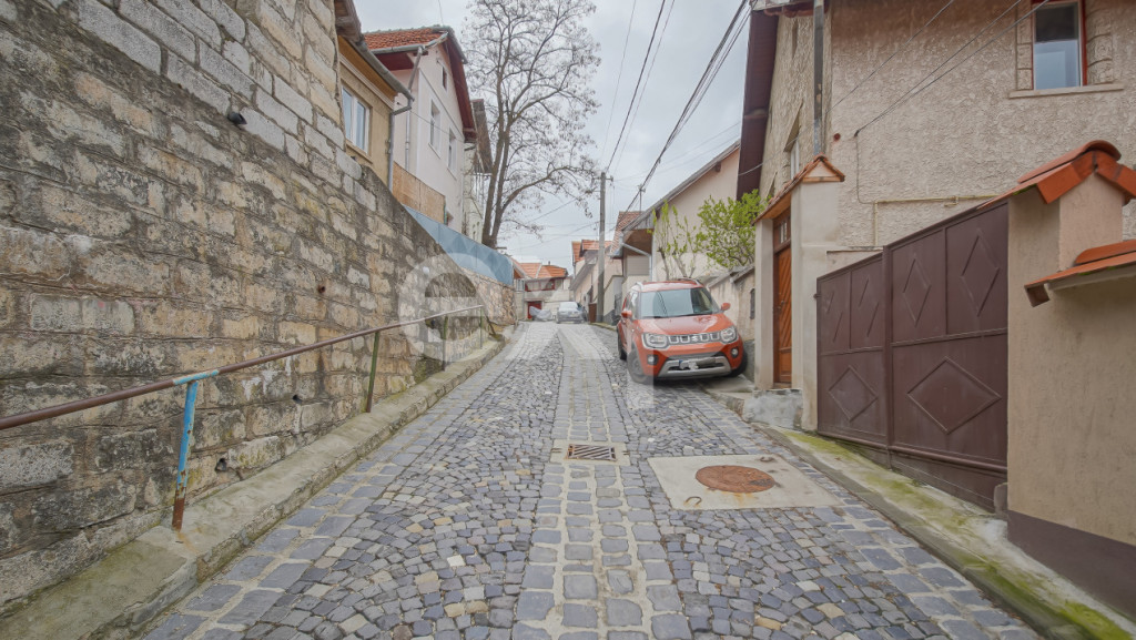 Casă individuală de închiriat | Șchei, Str. Măcin nr. 7