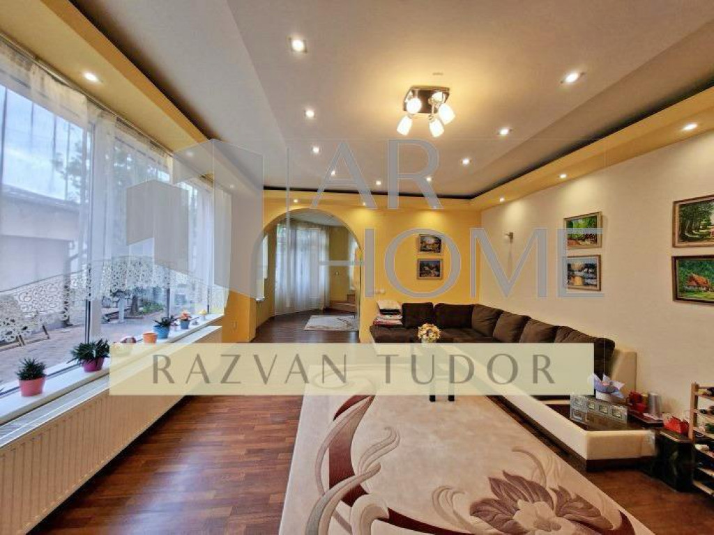 Casa 6 camere , garaj , Ploiesti , Zona Afi Palace
