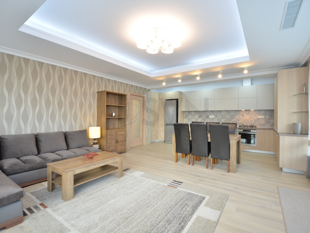 Apartament 4 camere l Laguna Residence