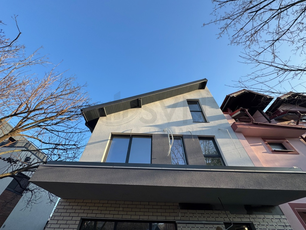 Casa noua tip duplex 4 camere