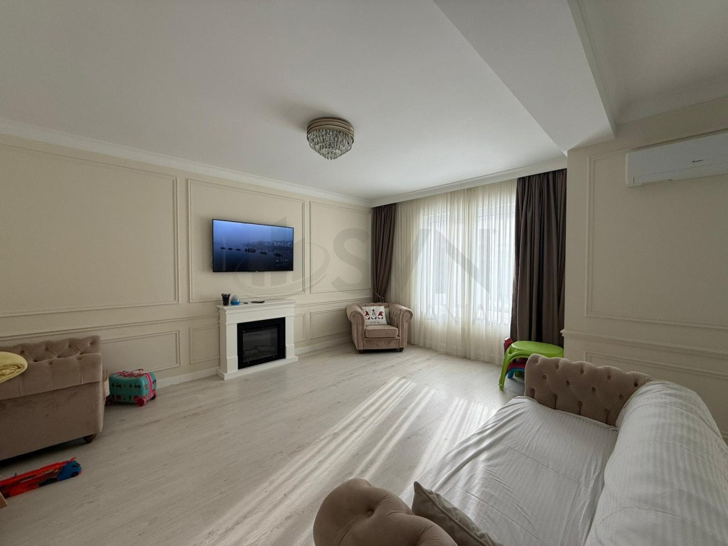 Pipera l American Village l Vila duplex 260 mp