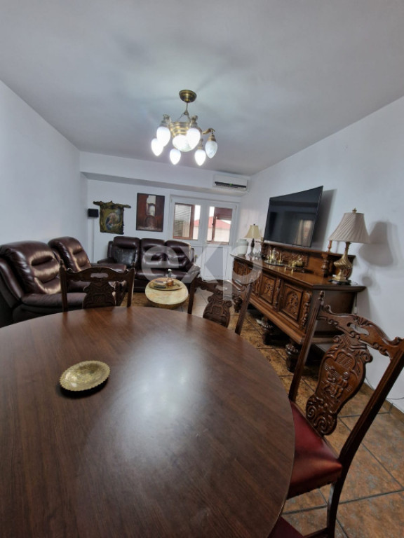 Ultracentral! Apartament spațios 3 camere, 2 băi și 2 bal