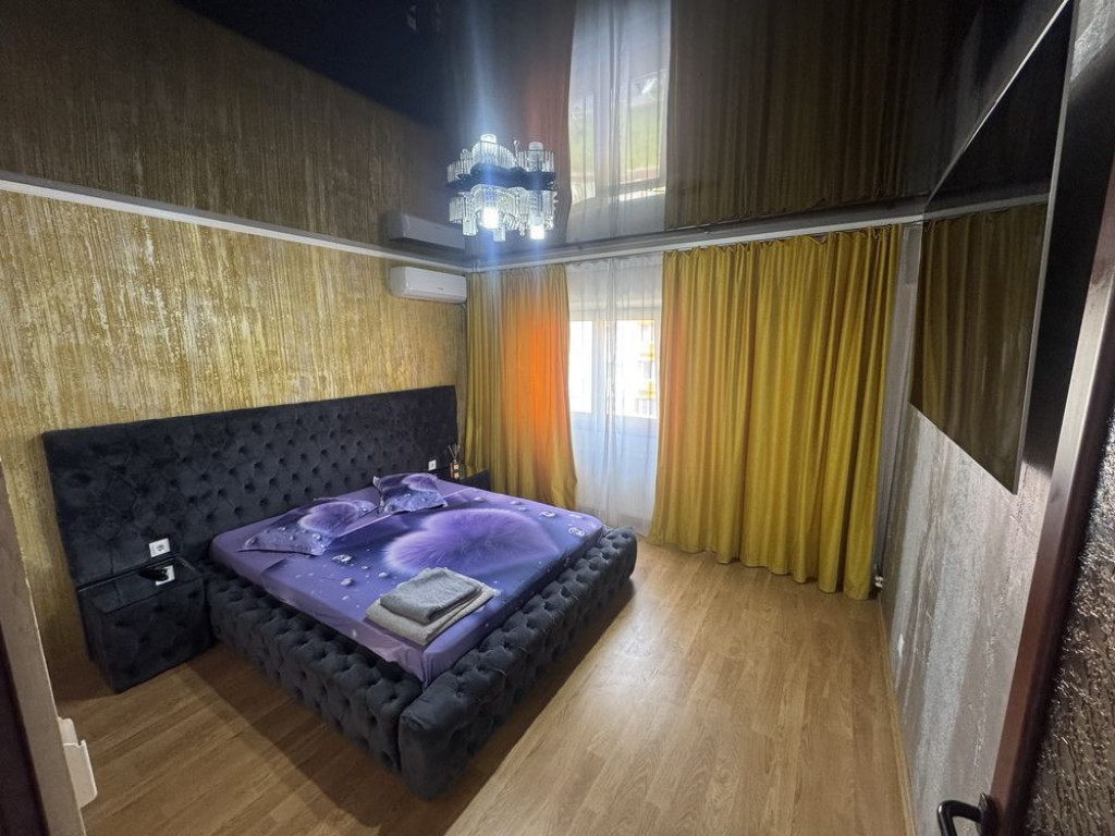 Apartament cu o camera, Mazepa 1,etaj 3