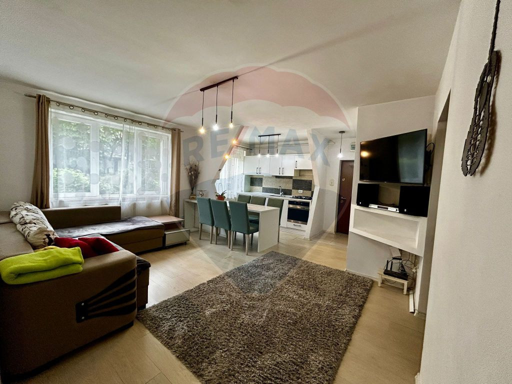 Apartament petfriendly cu 3 camere de închiriat în Baia...