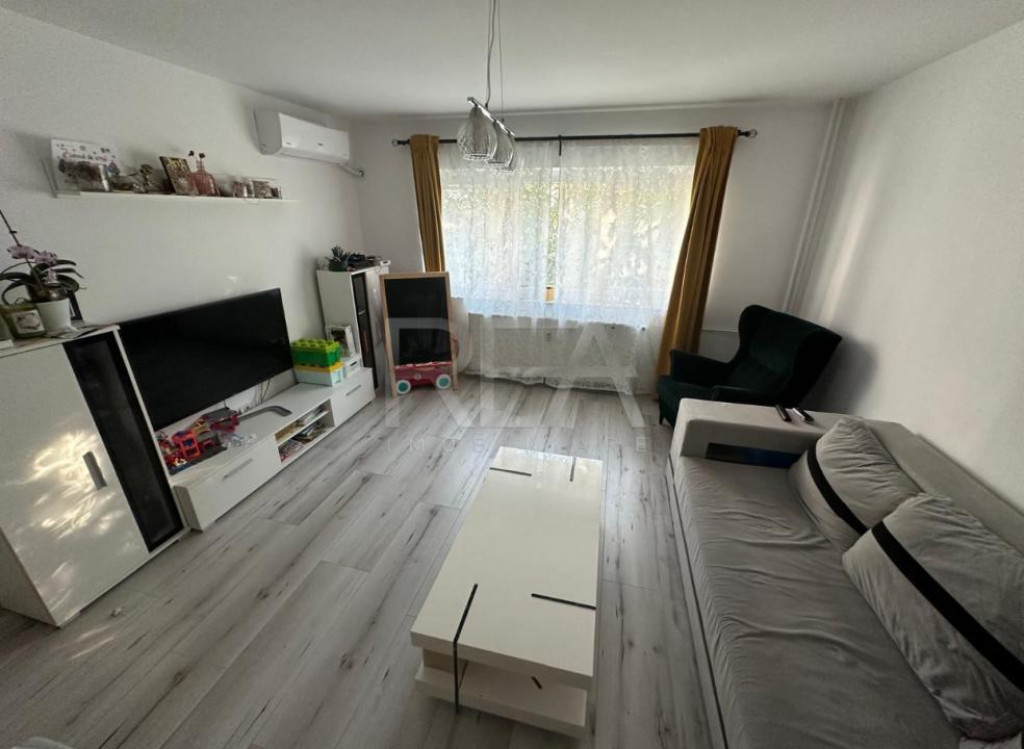 3 Camere-Decomandat-Etaj 3/4- Rahova