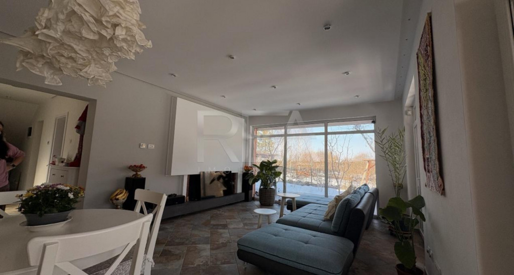 VILĂ P+1 CU GRĂDINĂ MATURĂ DE 830 MP | CORBEANCA – LAG