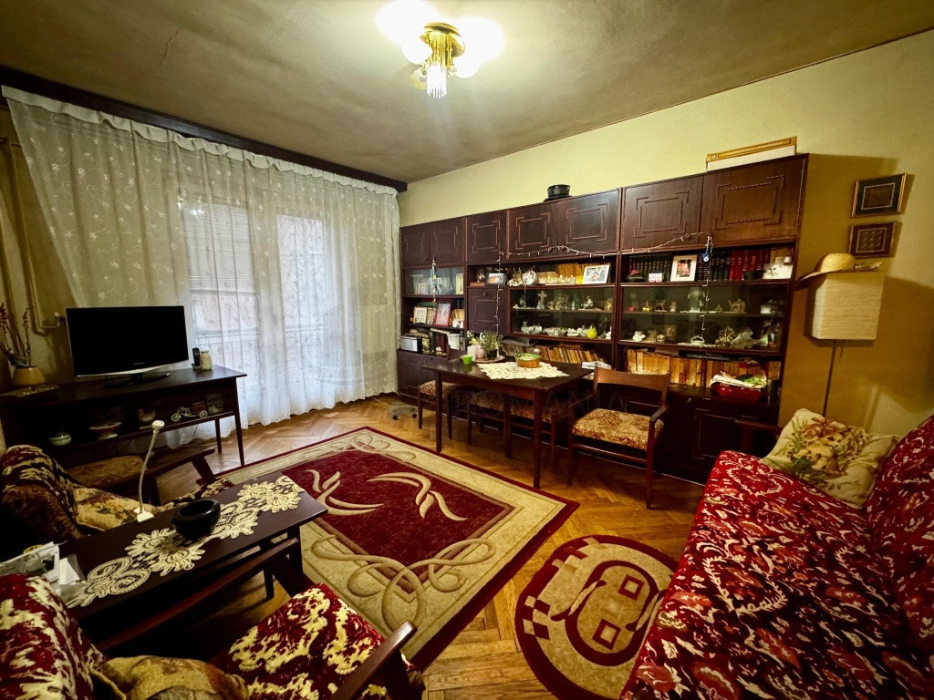 Apartament 2 camere - Calea Ferentari 72 - Blocurile rosii