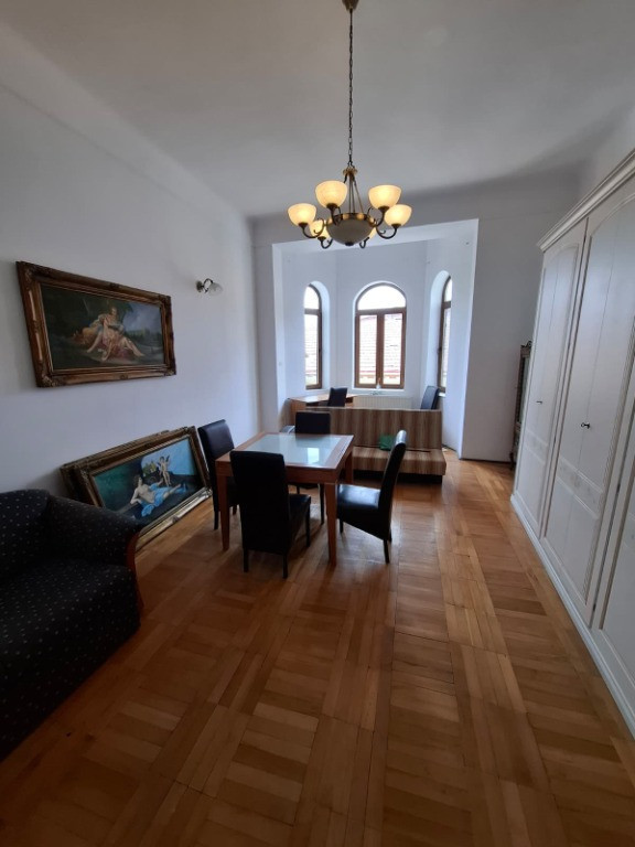Apartament 2 camere Central