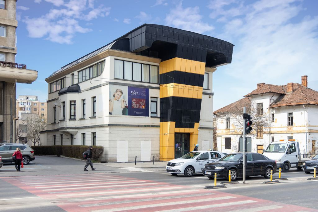 Cladire Comerciala Centrala Brasov | 612 mp | Ideal Inves...