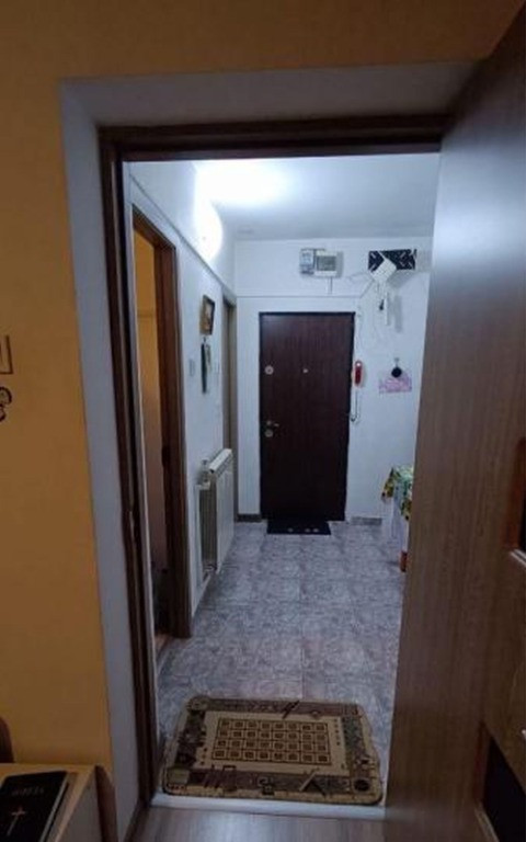 Vitan auchan etaj 2