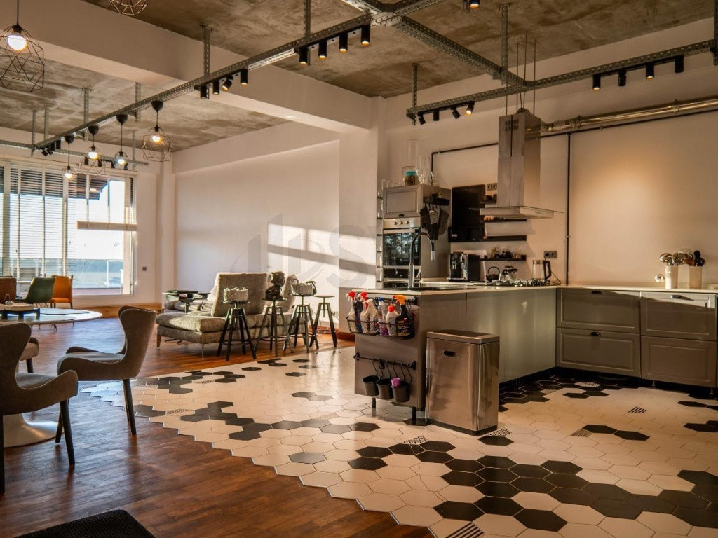 Apartament spectaculos cu terasa 186 mp l Pipera
