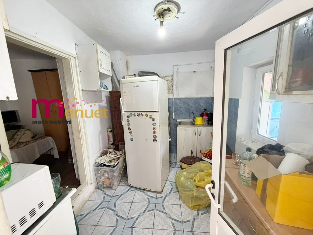 Casa zona Piata Noua , 350 mp