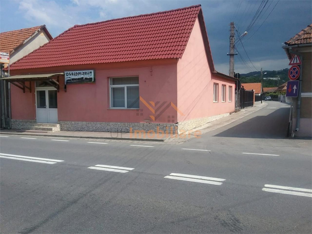 SPATIU COMERCIAL GROSI 400 MP