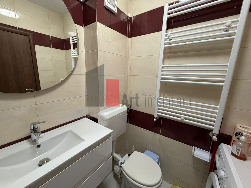 Prima închiriere apartament 2 camere cu centrală - Fizi...