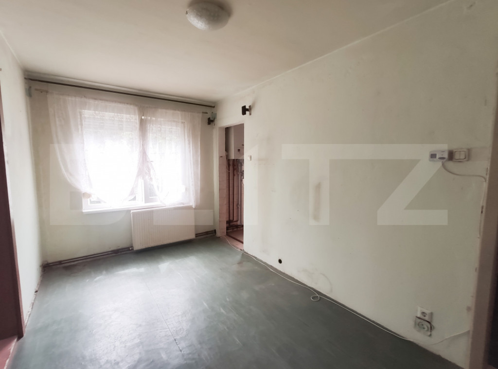 Apartament 2 camere, 33 mp, izolat exterior, Aleea Humulesti
