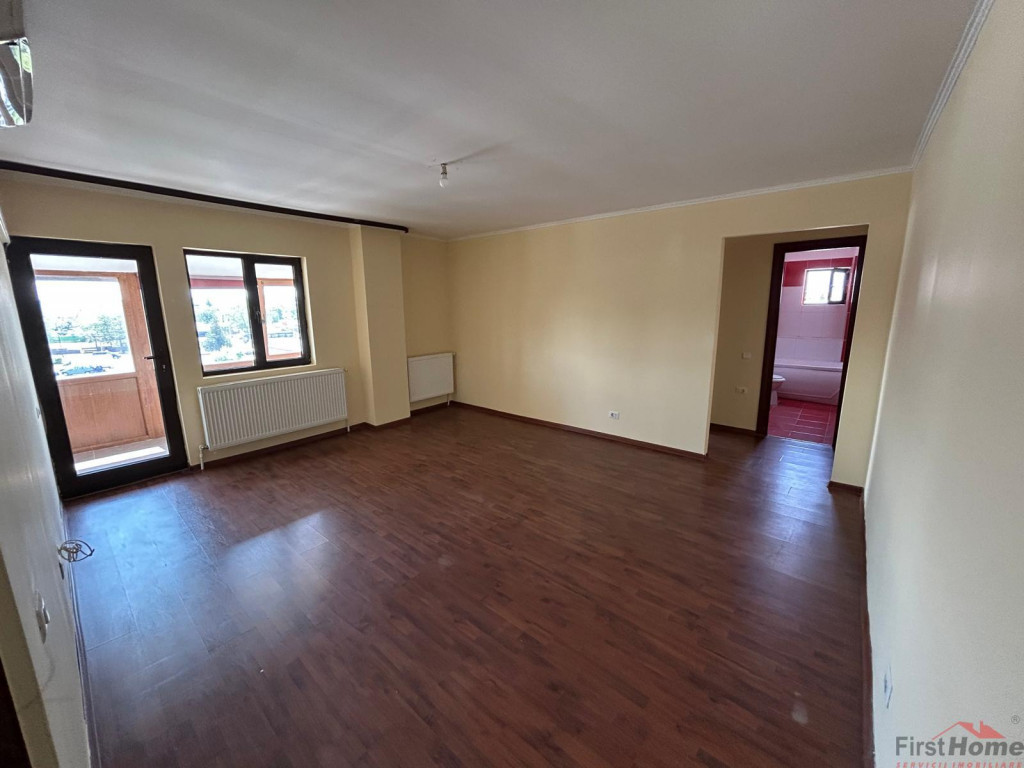 Apartament cu 2 camere de , zona Penny Obor