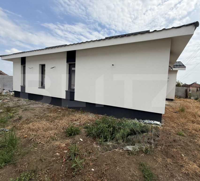 Casă semifinisată 4 camere, 105 mp, zona Odoreu