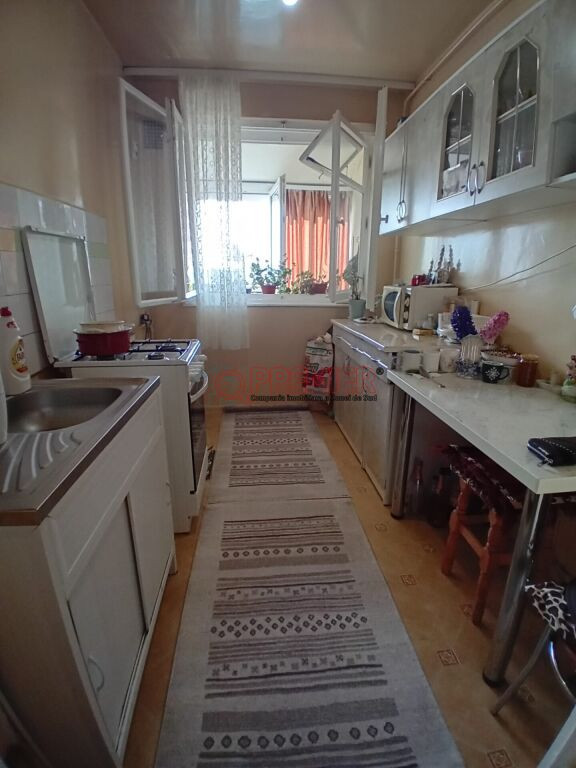2 camere Berceni - Bd Brancoveanu - Str Izvorul Oltului